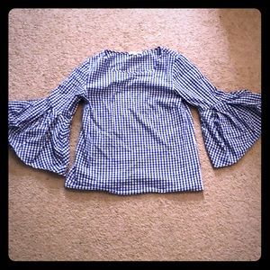 Cute 3/4 bell sleeve blue plaid top